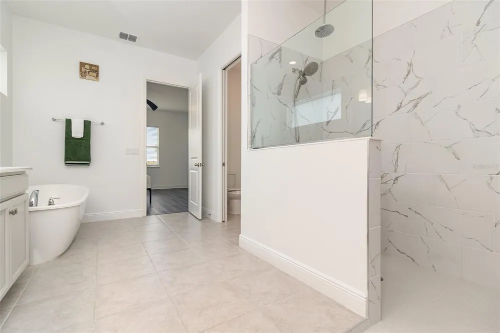 15701 VETTA DRIVE Montverde, FL 34756