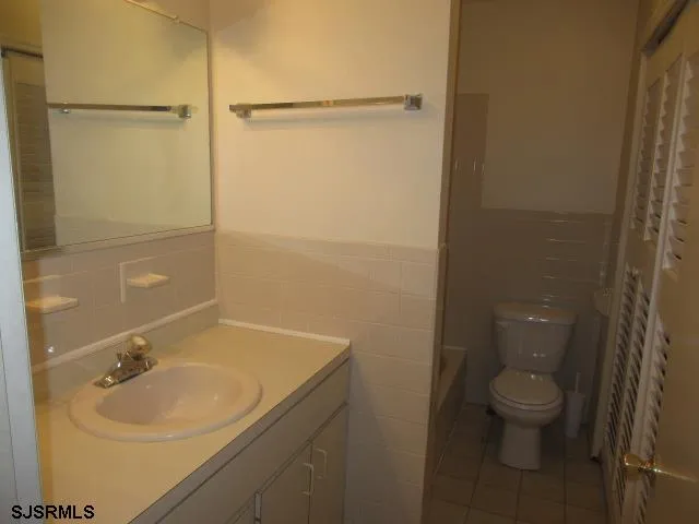 4K Oyster Bay Rd Road Absecon, NJ 08201
