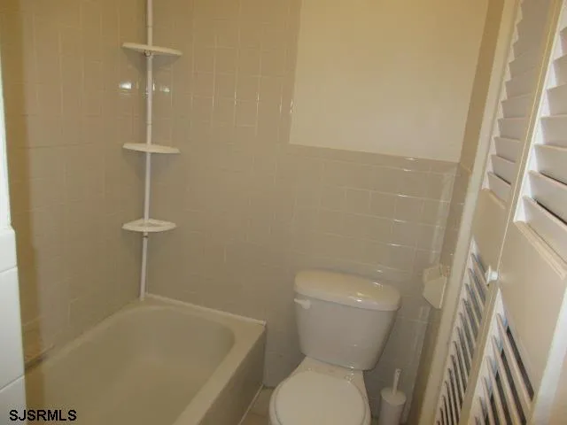 4K Oyster Bay Rd Road Absecon, NJ 08201