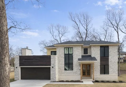 3847 Kings Road