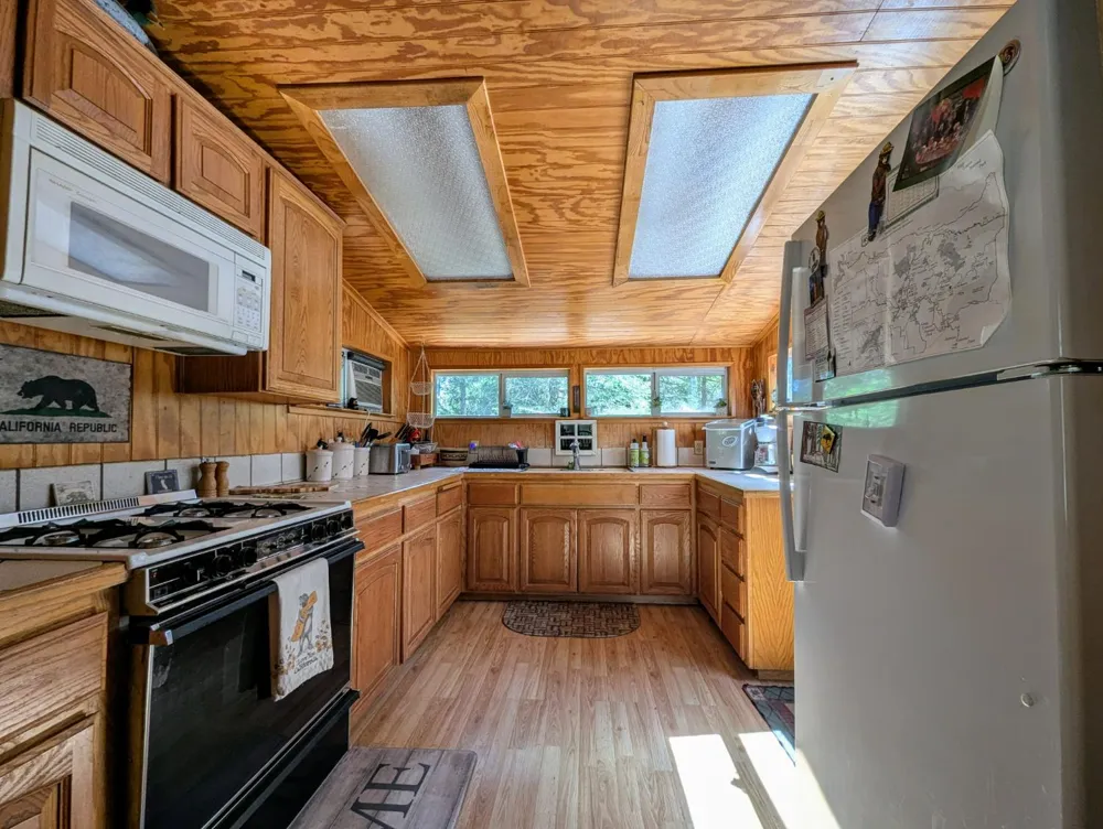 65066 Stellar Jay Lane Unincorporated, CA 93628