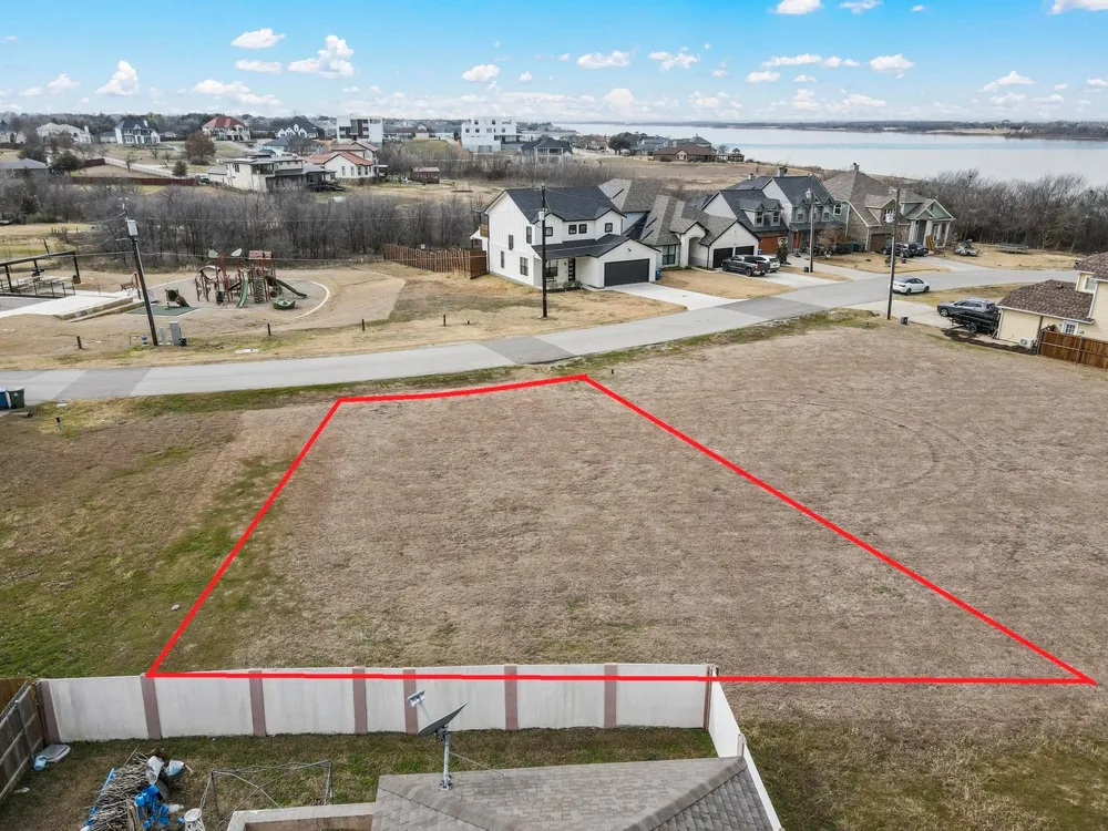 7612 W Shore Drive The Colony, TX 75056