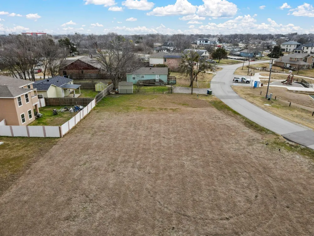 7612 W Shore Drive The Colony, TX 75056