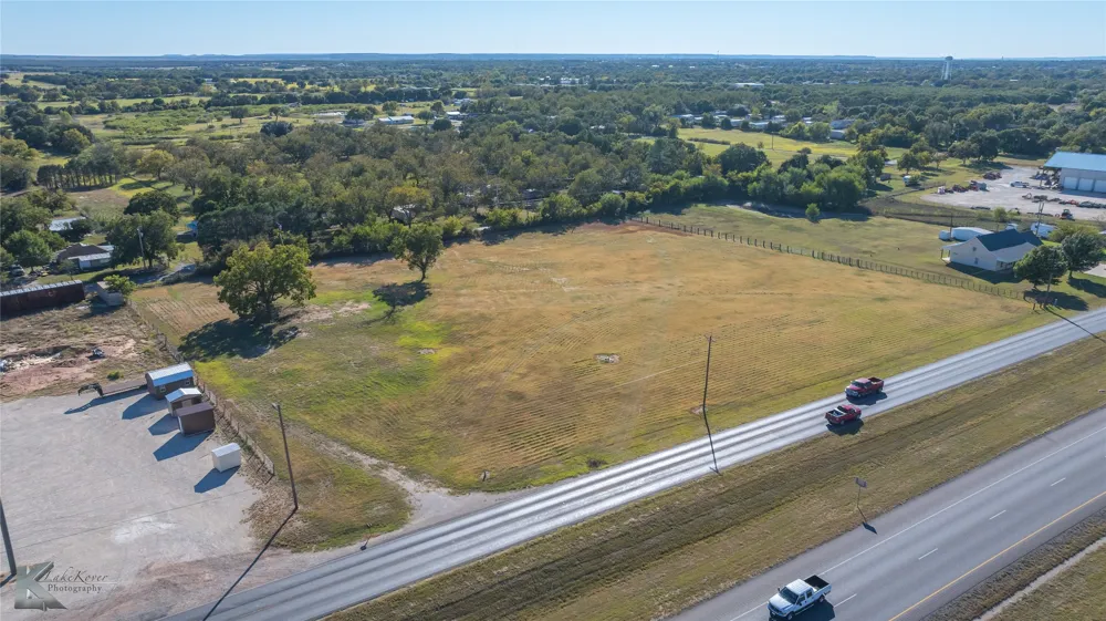 1823 S Access Road Clyde, TX 79510