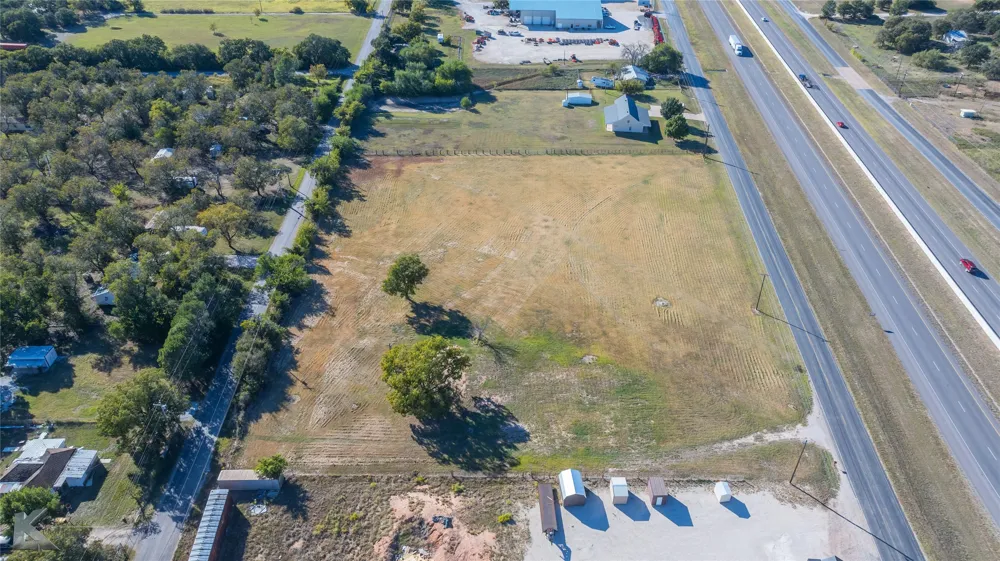 1823 S Access Road Clyde, TX 79510