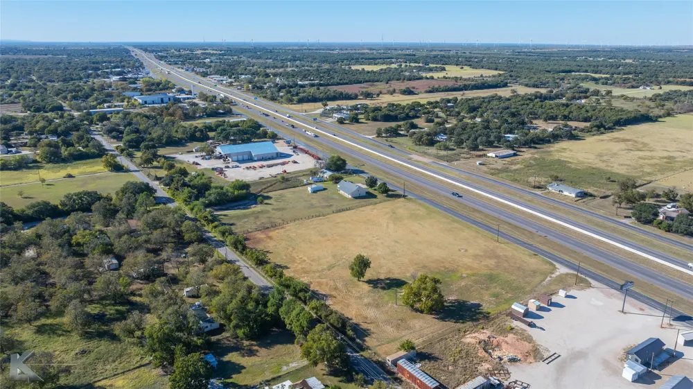 1823 S Access Road Clyde, TX 79510