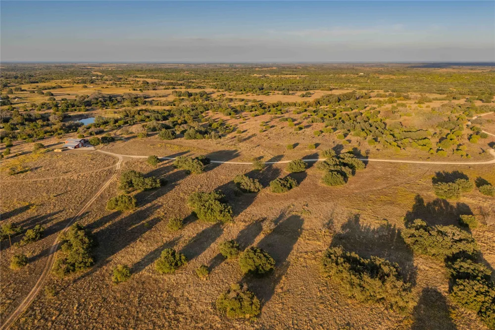 3270 Fm-573 Comanche, TX 76442