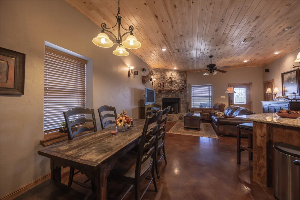 3270 Fm-573 Comanche, TX 76442