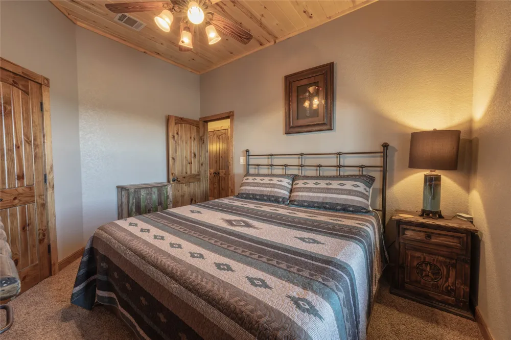 3270 Fm-573 Comanche, TX 76442