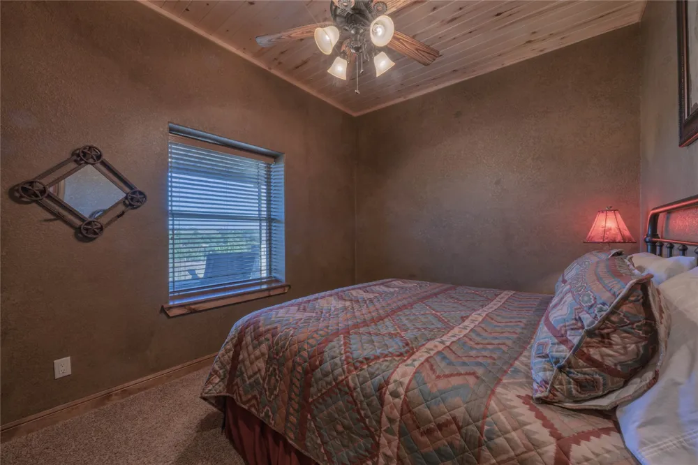 3270 Fm-573 Comanche, TX 76442