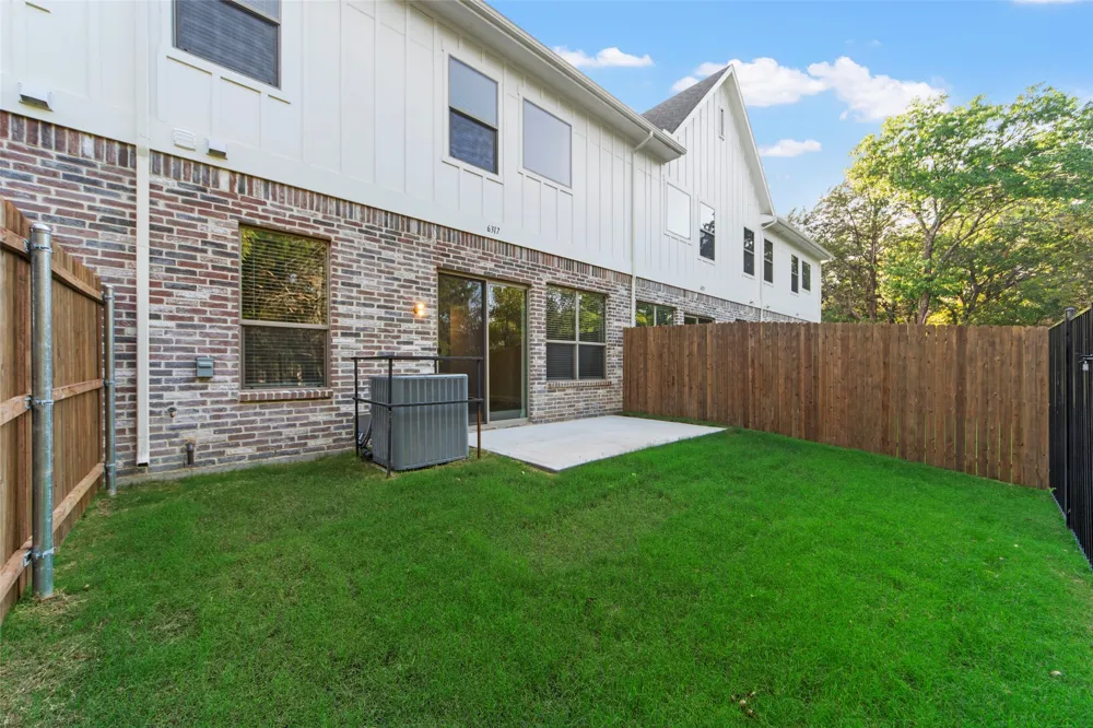 6309 MASON COURT Dallas, TX 75227