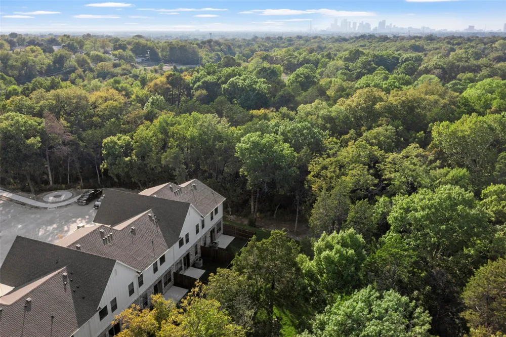 6309 MASON COURT Dallas, TX 75227