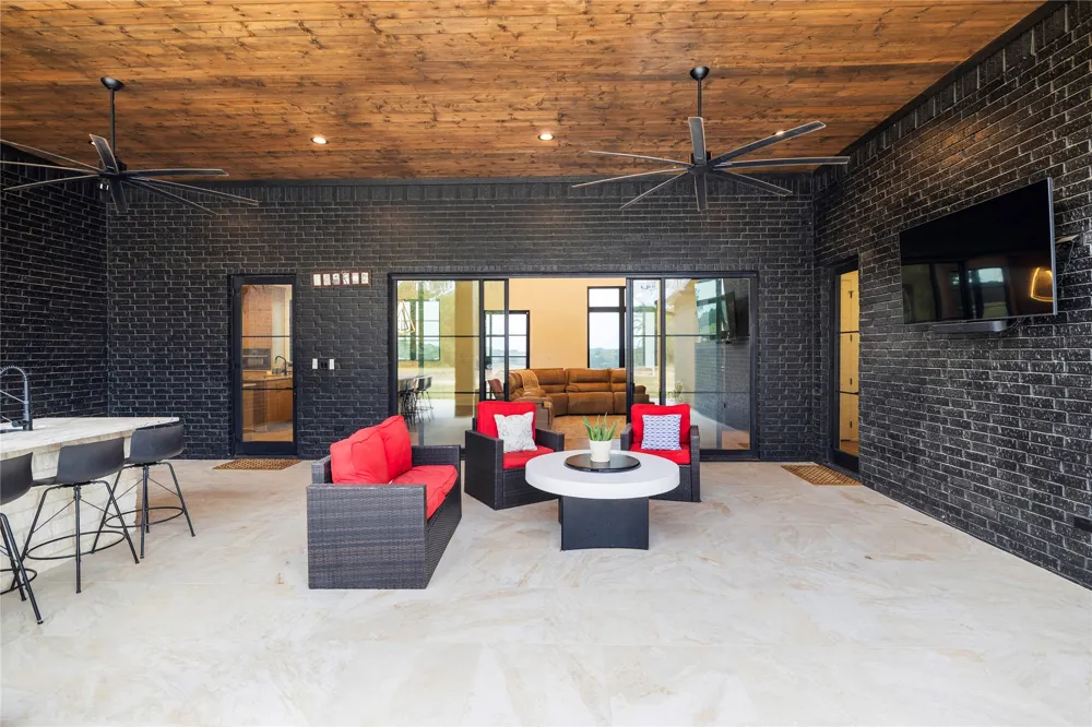 2804 Buchanan Road Hallsville, TX 75650