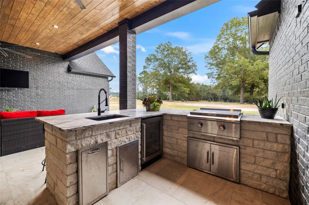 2804 Buchanan Road Hallsville, TX 75650