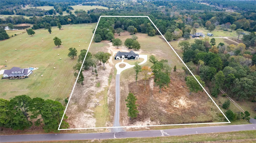 2804 Buchanan Road Hallsville, TX 75650