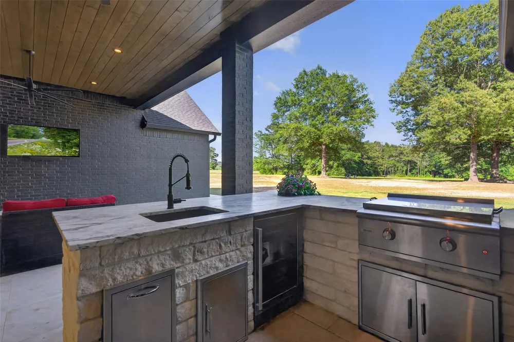 2804 Buchanan Road Hallsville, TX 75650