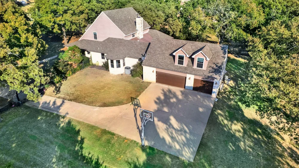 1166 Winding Wood Trail Scurry, TX 75158