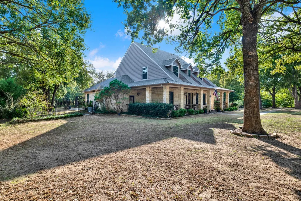 1166 Winding Wood Trail Scurry, TX 75158