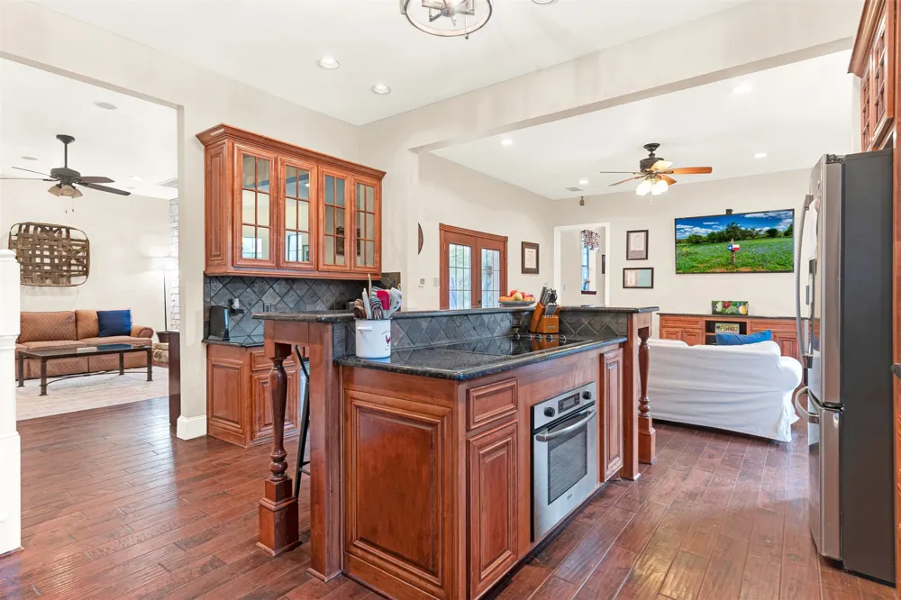 1166 Winding Wood Trail Scurry, TX 75158