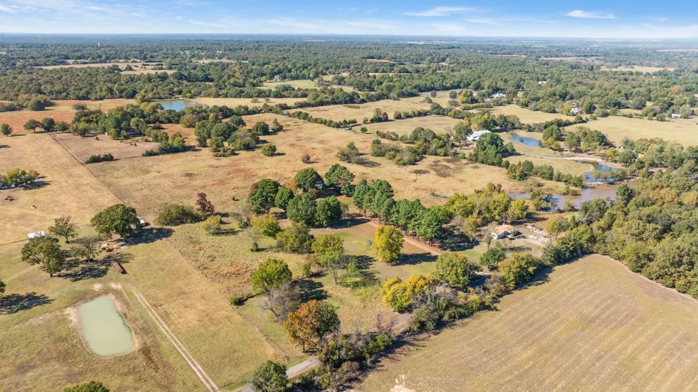 378 County Road 35840 S Arthur City, TX 75411