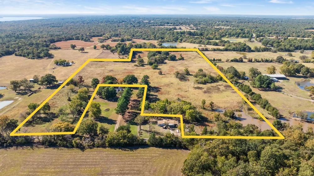 378 County Road 35840 S Arthur City, TX 75411
