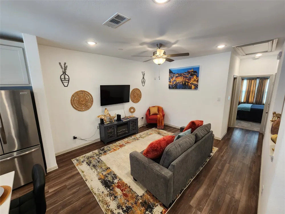 4704 Haltom Road Haltom City, TX 76117