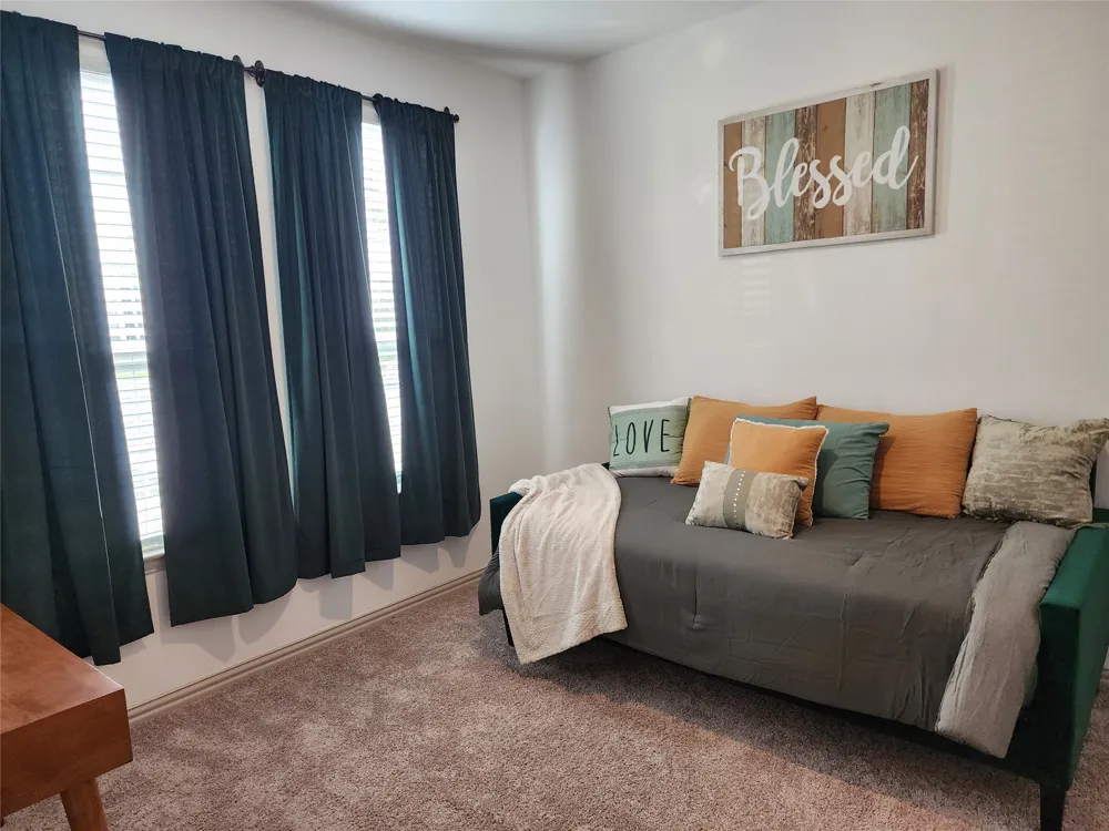 4704 Haltom Road Haltom City, TX 76117