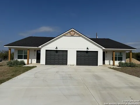 2105 Vista Rosa