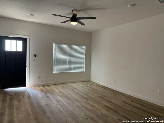 2105 Vista Rosa Three Rivers, TX 78071