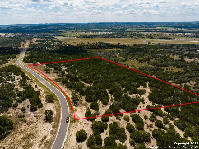 284 Dark Sky Path Kerrville, TX 78028