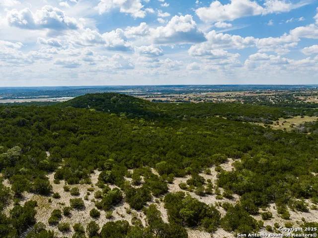 284 Dark Sky Path Kerrville, TX 78028