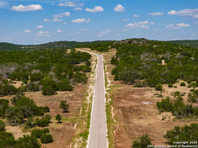 493 Dark Sky Path Kerrville, TX 78028