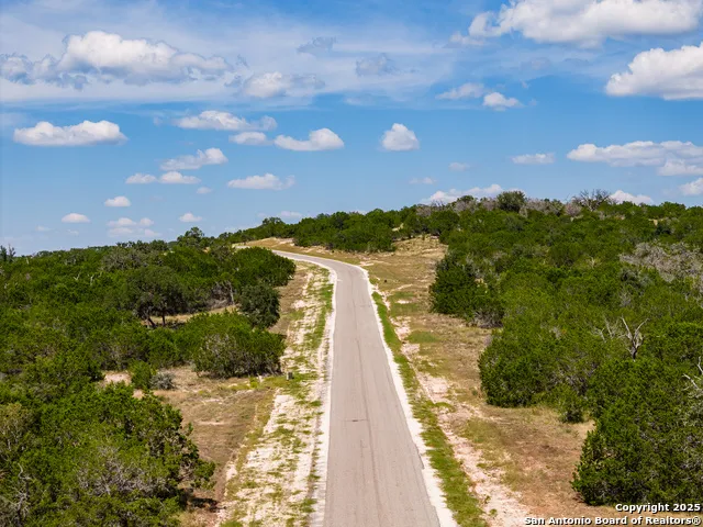 352 Dark Sky Path Kerrville, TX 78028
