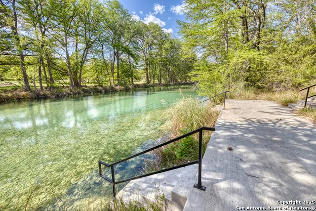 405 Ridge Loop Rio Frio, TX 78879