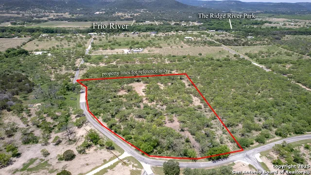 405 Ridge Loop Rio Frio, TX 78879