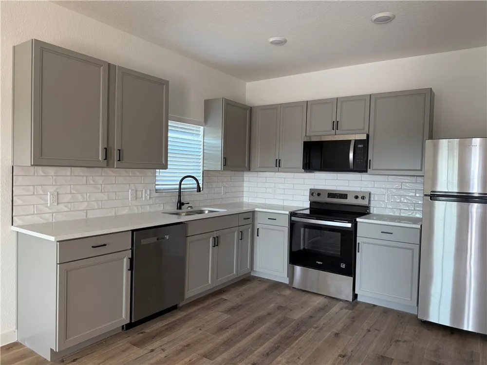 2105 VISTA ROSA #1 Three Rivers, TX 78071
