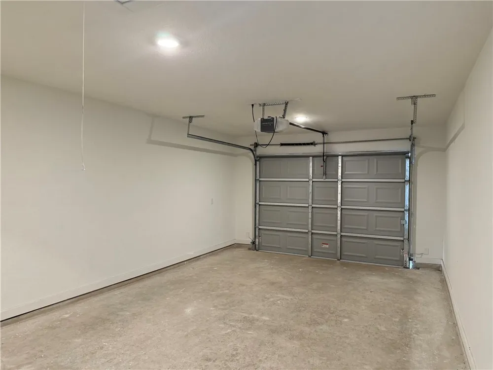 2105 VISTA ROSA #1 Three Rivers, TX 78071