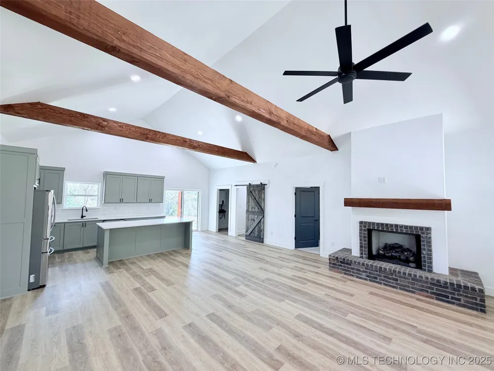 16902 Hackberry Lane Oakland, OK 73446