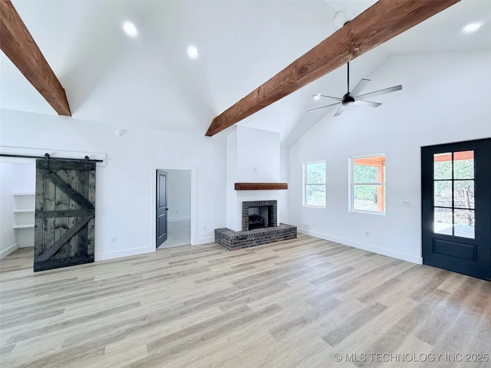 16902 Hackberry Lane Oakland, OK 73446