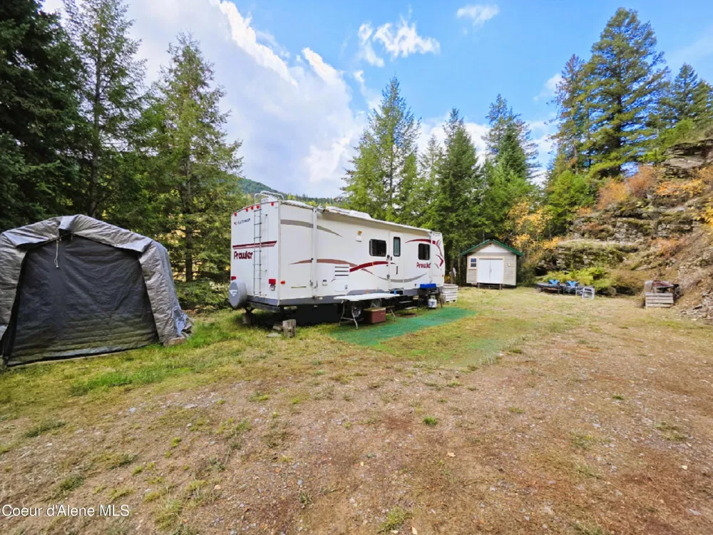 10755 OLD RIVER ROAD Kingston, ID 83839