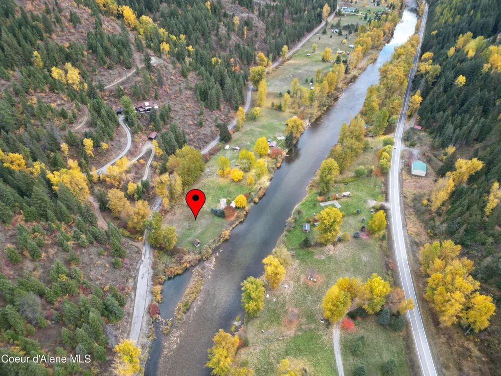 10755 OLD RIVER ROAD Kingston, ID 83839
