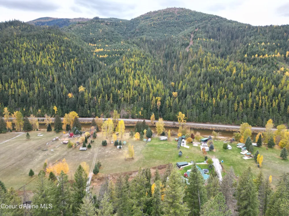 10755 OLD RIVER ROAD Kingston, ID 83839