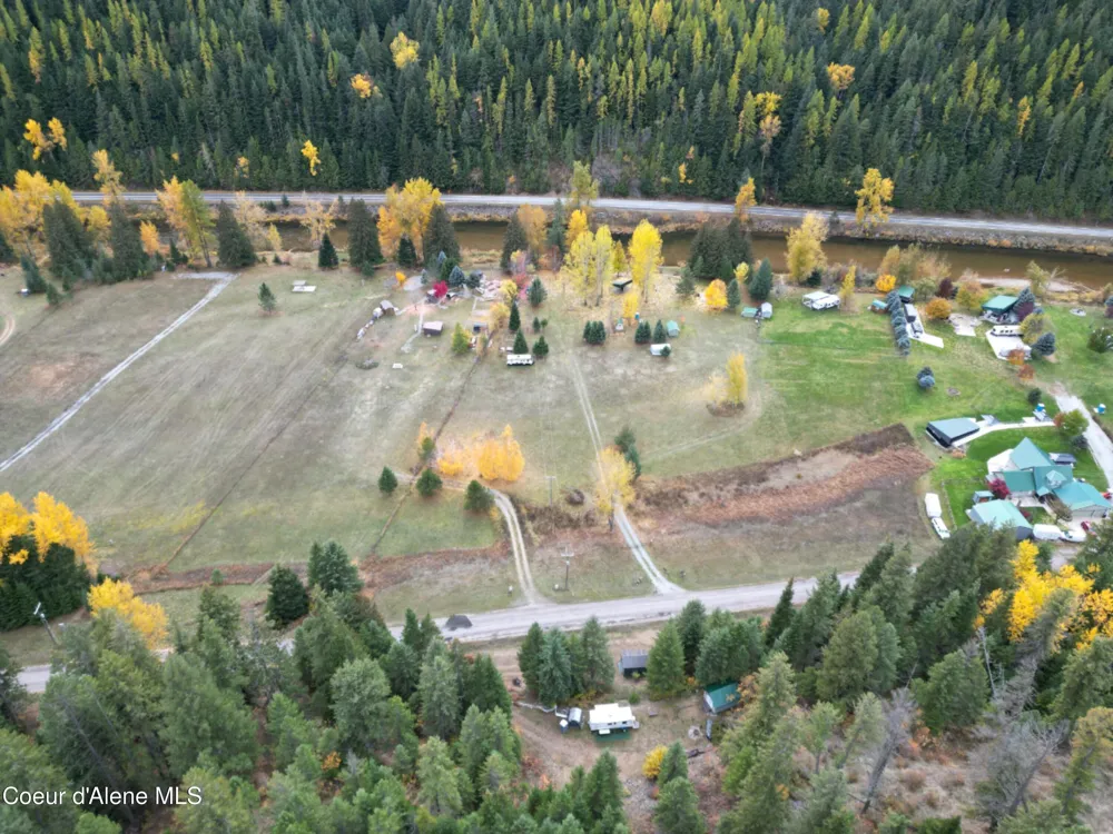 10755 OLD RIVER ROAD Kingston, ID 83839
