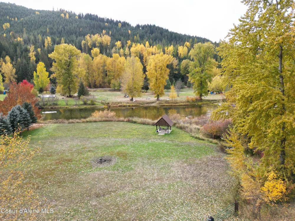 10755 OLD RIVER ROAD Kingston, ID 83839