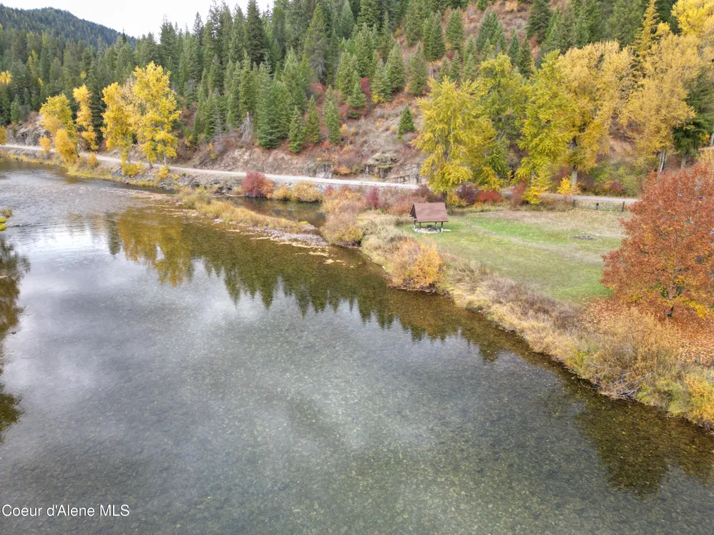 10755 OLD RIVER ROAD Kingston, ID 83839