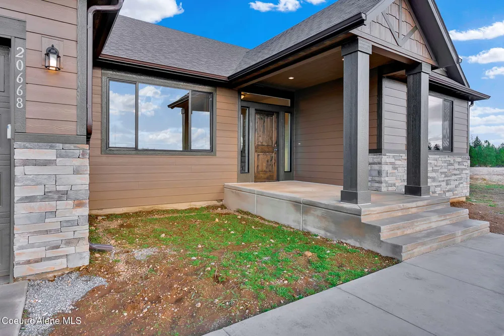 20668 BOMBASTIC STREET Rathdrum, ID 83858
