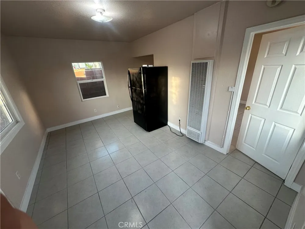 920 mcfarland Avenue Wilmington, CA 90744