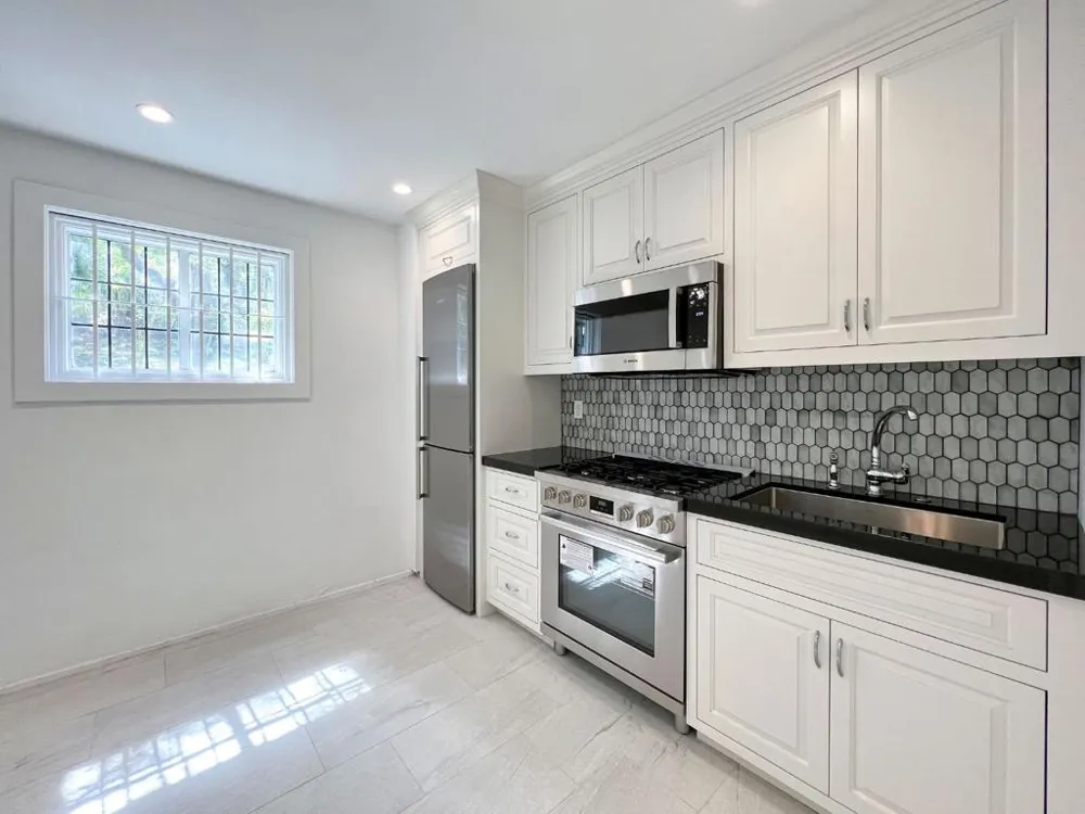 85 Fagan Drive Hillsborough, CA 94010