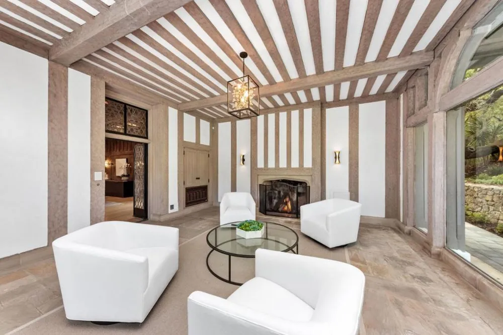 85 Fagan Drive Hillsborough, CA 94010
