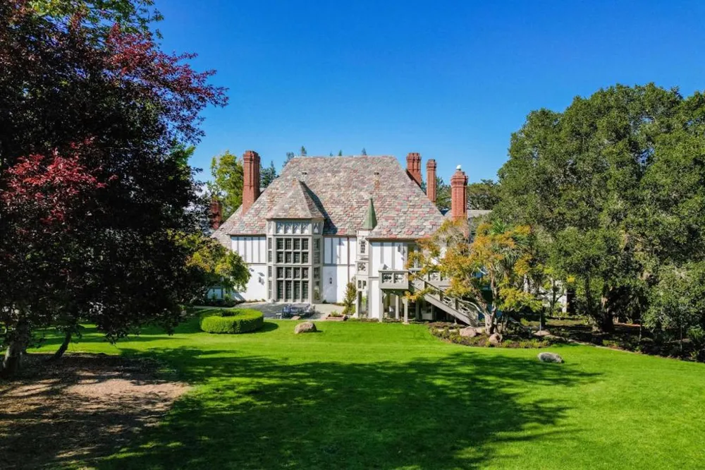 85 Fagan Drive Hillsborough, CA 94010